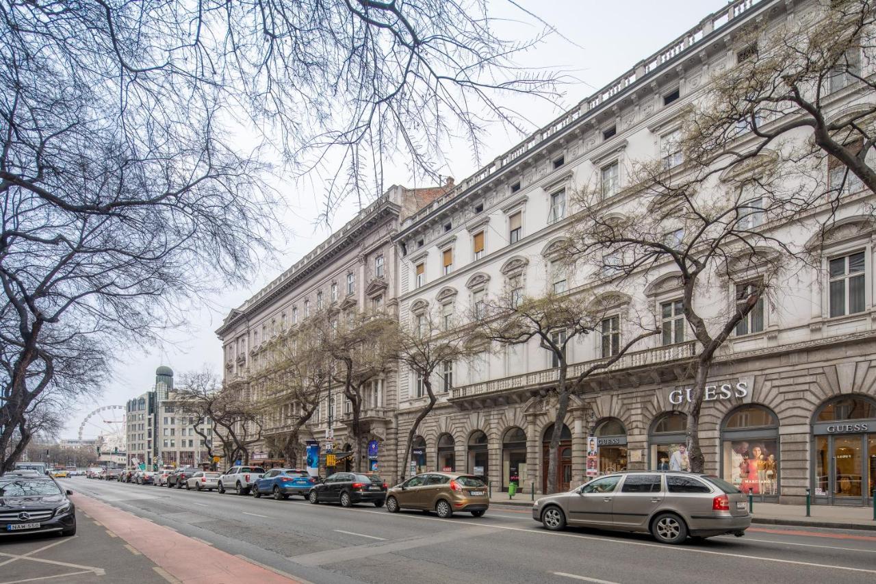 Stunning Apartment In The Hearth Of Budapest Ngoại thất bức ảnh